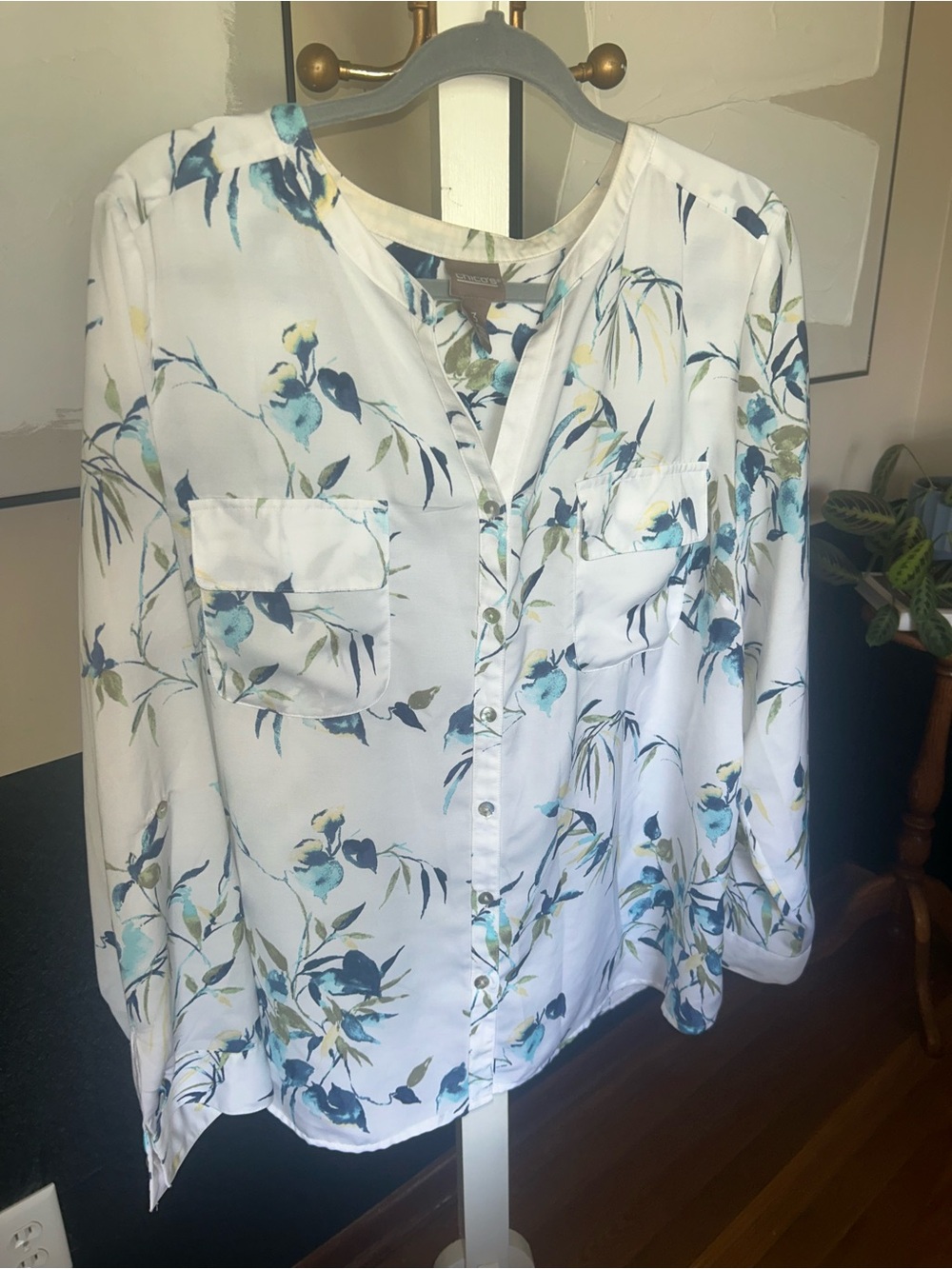 Anne Klein White Floral-Print Button Down Shirt
